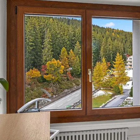 - Ski-in & Ski-out, 4 Pers Daire